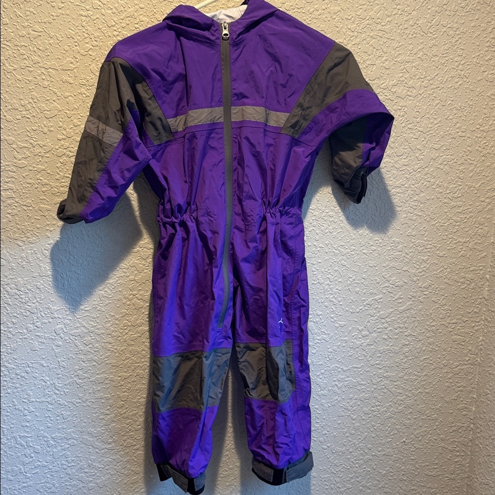 Oaki child size 4/5 rain suit
